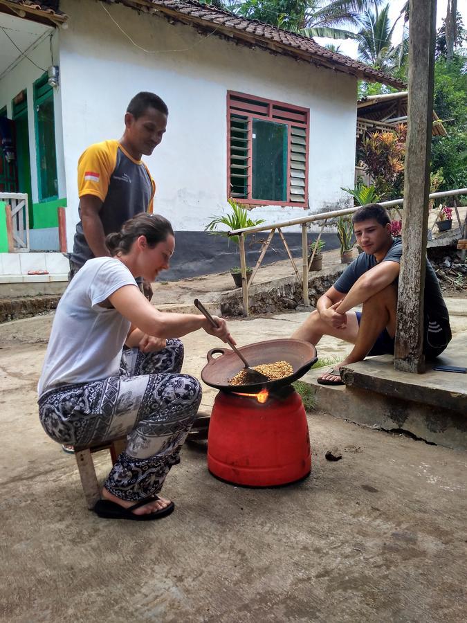 Banyu Homestay بانيووانجى المظهر الخارجي الصورة